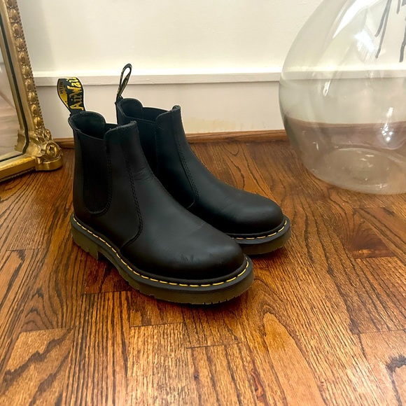 Dr. Martens Shoes - Doc Martens Chelsea Black Leather Boots